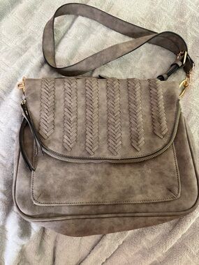 Woven Flap Crossbody Bag - Grey
